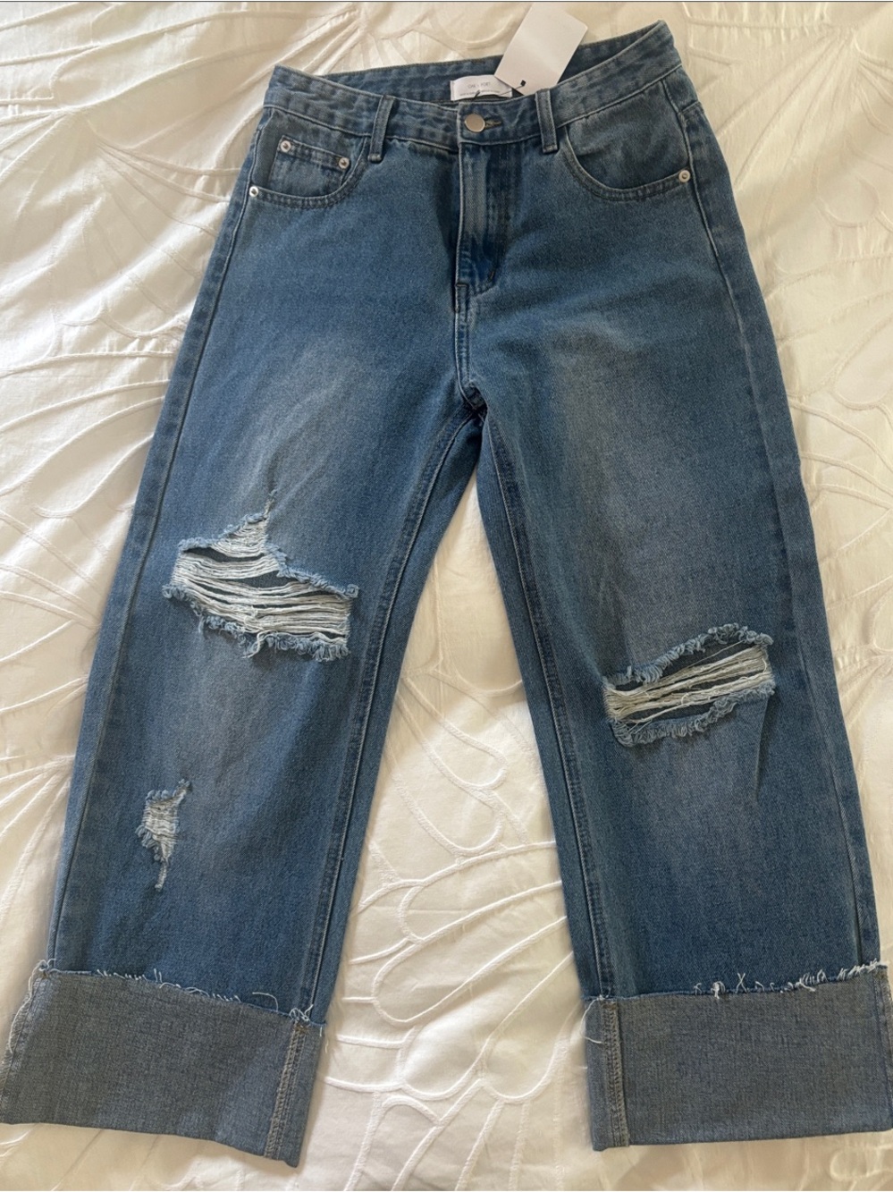 New Distressed Cropped Blue Jeans